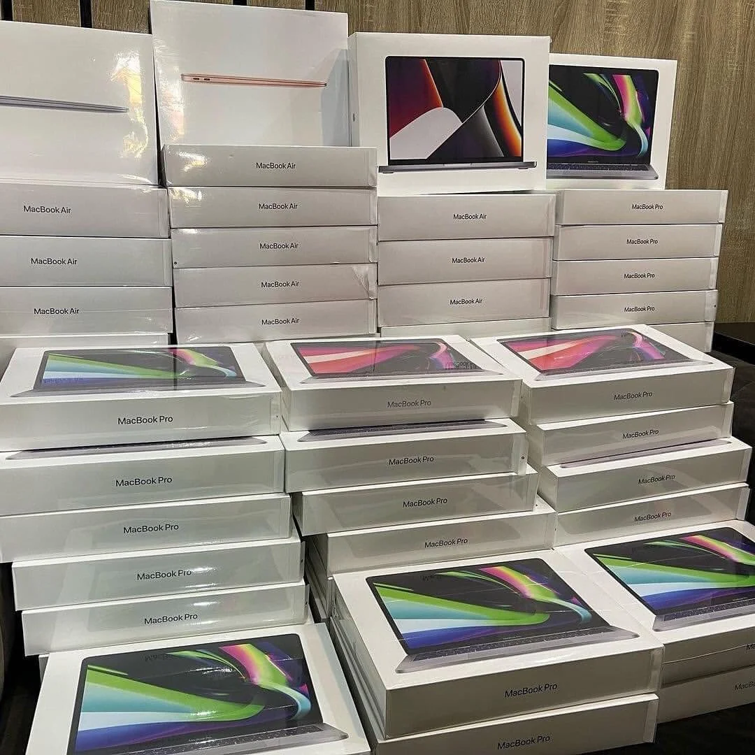 purchase-macbook-pallets-from-our-inventory MacBook Pallets - Image 1